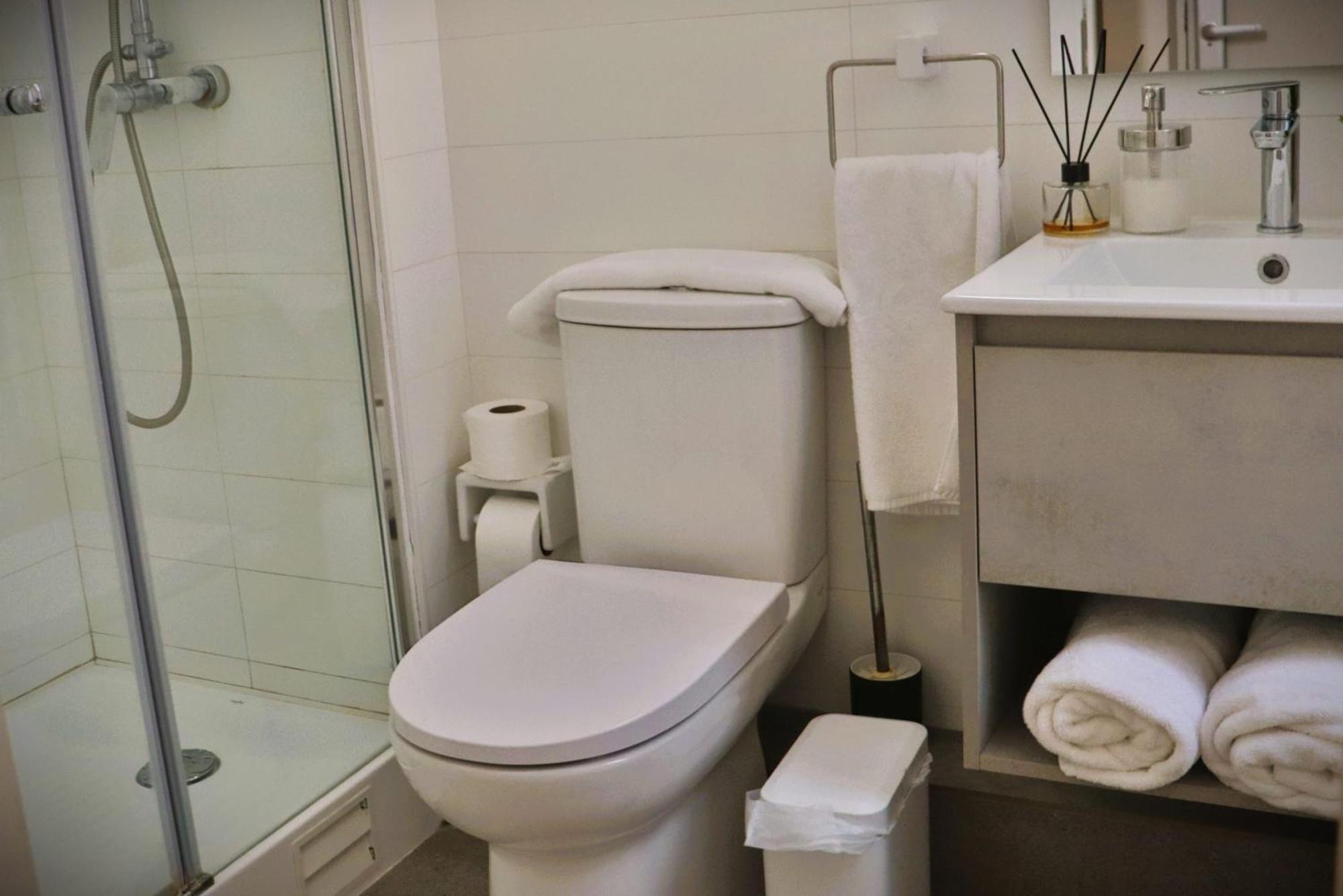 Hom I Inmejorable En Calle Monjitas Apartamento *