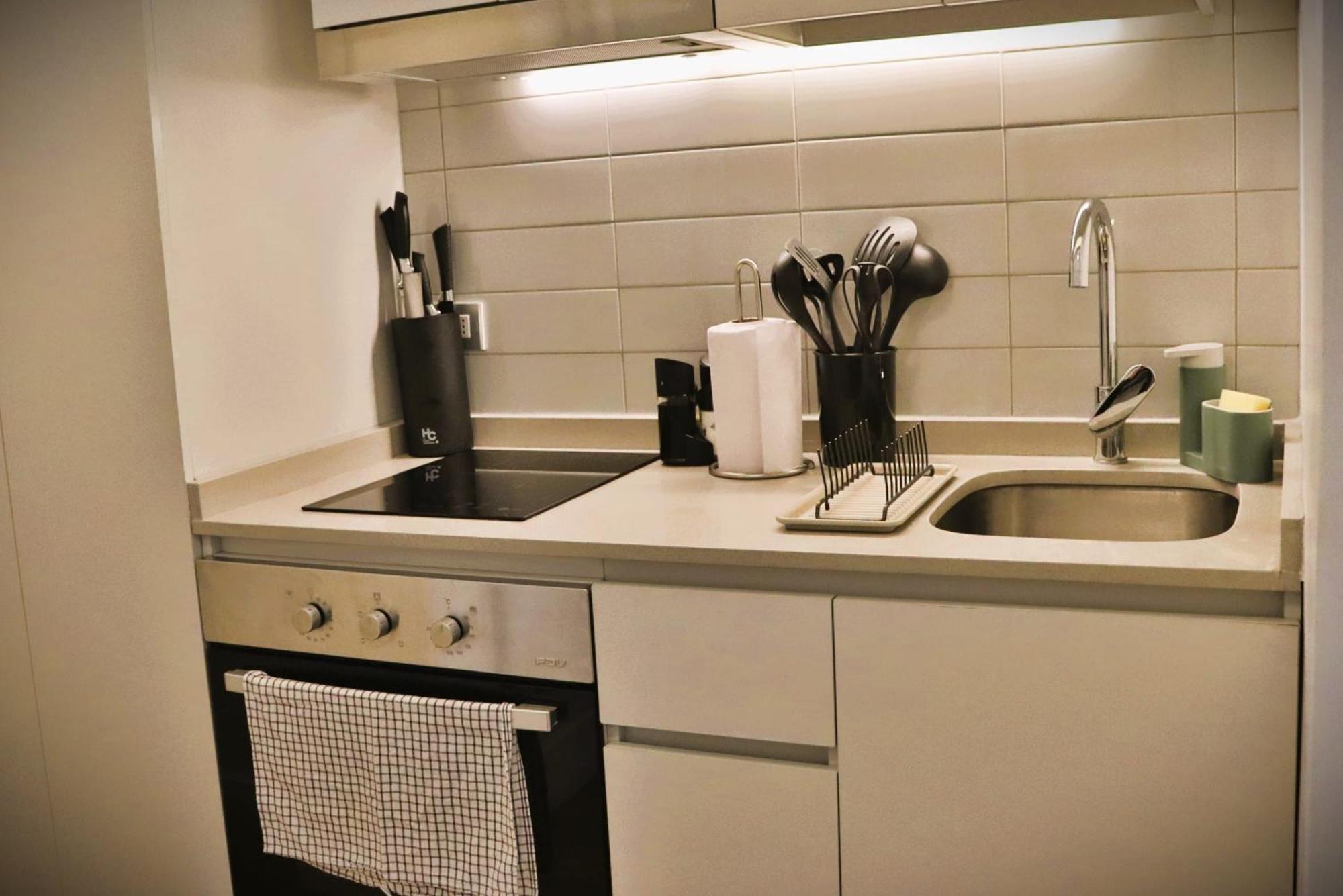 Apartamento Hom I Inmejorable En Calle Monjitas Santiago